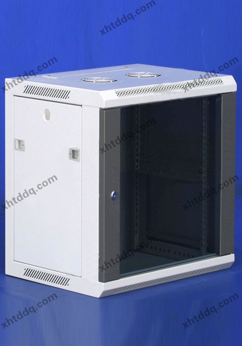 點擊查看商品:機柜